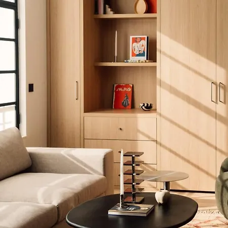 Апартаменты Terrasse Champs Elysees - Panoramic Views Minutes From Champs Elysees *